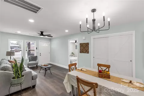 Living - 608 Rock St, Lancaster, SC 29720 photo 2 of 3
