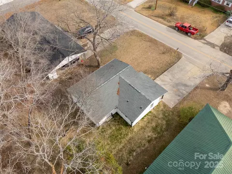 View/Area - 608 Rock St, Lancaster, SC 29720 photo 2 of 4