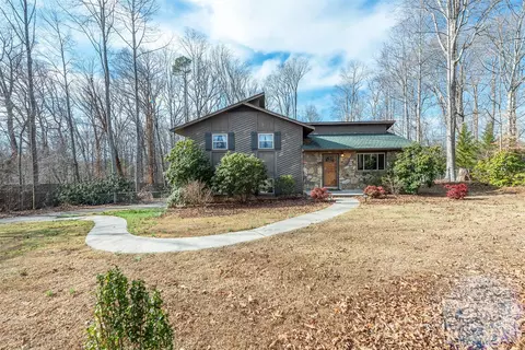 287 Liberty Rd, Candler, NC 28715