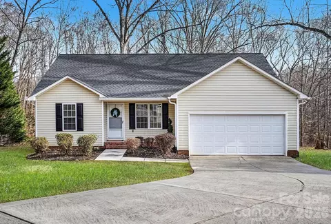 1951 Northridge Ct, Statesville, NC 28625