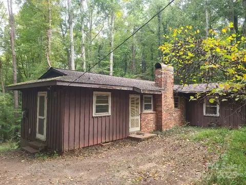 5431 Eagle Lake S Dr S, Charlotte, NC 28217
