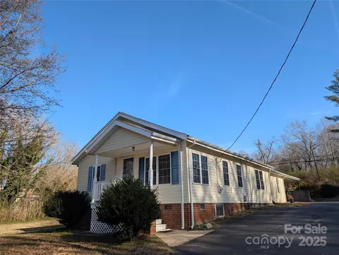 2507 Norwood Sw St SW, Lenoir, NC 28645