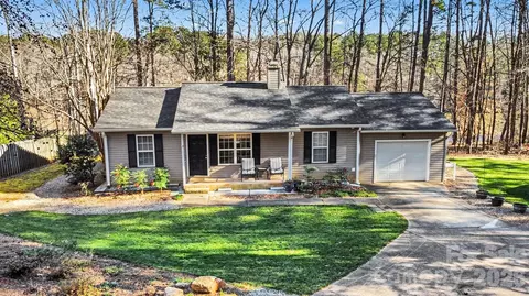 228 Creek View Rd, Mooresville, NC 28117