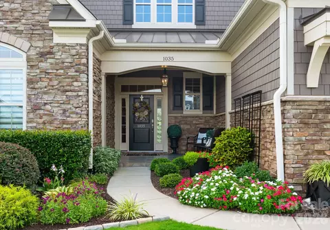 1035 Chippenham Ave, Lancaster, SC 29720