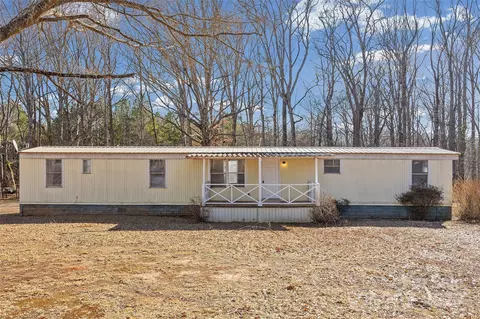 777 Pollys Cir, York, SC 29745