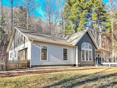 Exterior - 166 Amaroo 56 Rdg #5,6, Webster, NC 28788 photo 13 of 13