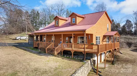 240 Wildwood Rd, Lenoir, NC 28645