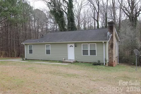 48 Piper St, Wadesboro, NC 28170