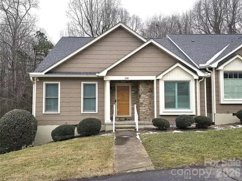 188 39th Avenue Nw Ct NW, Hickory, NC 28601