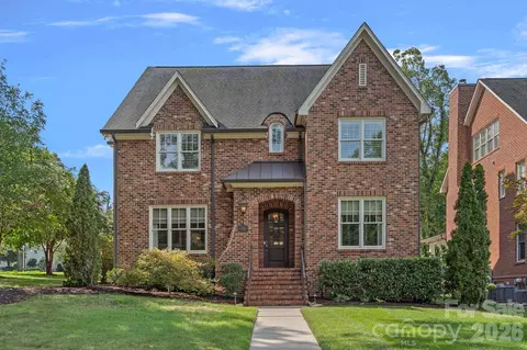 532 Ashworth Rd, Charlotte, NC 28211
