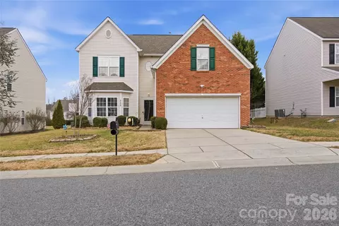 3525 Goldeneye Dr, Charlotte, NC 28216
