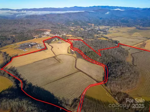 000 Lyons Mountain Rd, Brevard, NC 28712 photo 2