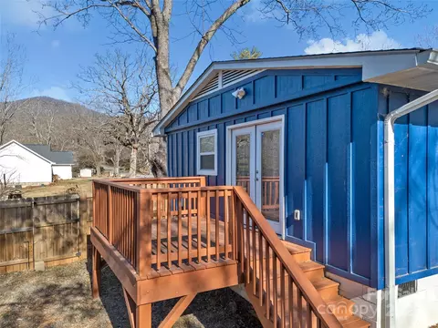Exterior - 435 Thermal View Dr, Tryon, NC 28782 photo 5 of 7
