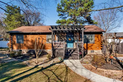20935 Sierra Vista Dr, Cornelius, NC 28031
