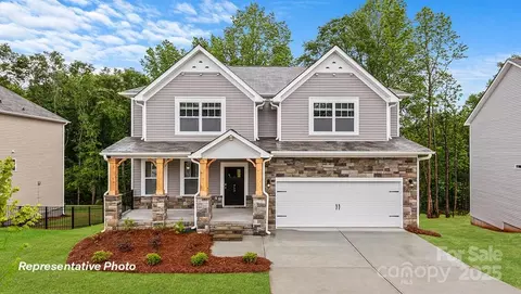 7227 Butternut Oak Ter, Huntersville, NC 28078