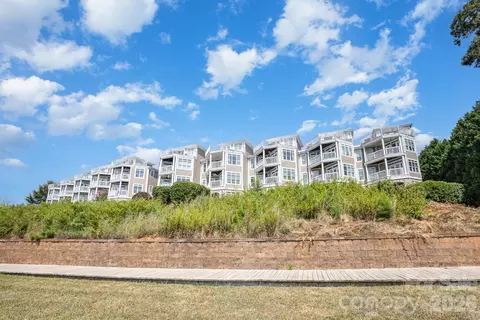 637 Williamson 109 Rd #109, Mooresville, NC 28117