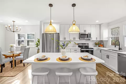 820 Dale Ave, Charlotte, NC 28216