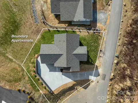 View/Area - 56 White Oak Pl, Mars Hill, NC 28754 photo 1 of 2
