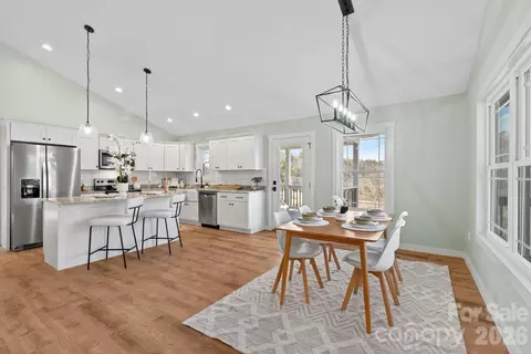 Dining - 56 White Oak Pl, Mars Hill, NC 28754 photo 1 of 2