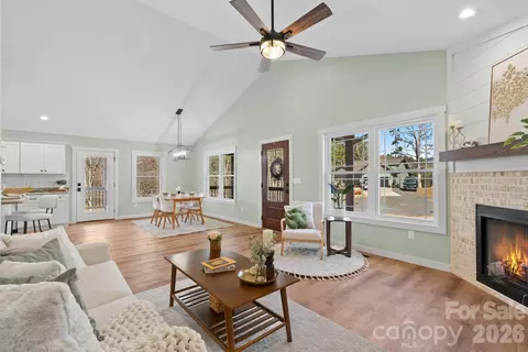 Living - 56 White Oak Pl, Mars Hill, NC 28754 photo 2 of 2