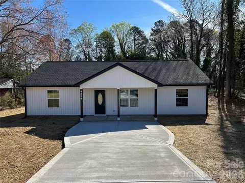 4206 Grissom St, Gastonia, NC 28056