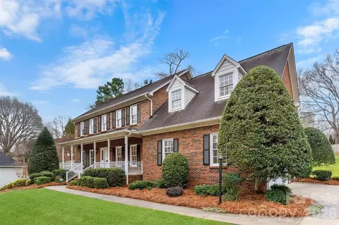 2017 Shadwell Ct, Gastonia, NC 28056
