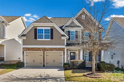 8919 Inverness Bay Rd, Charlotte, NC 28278