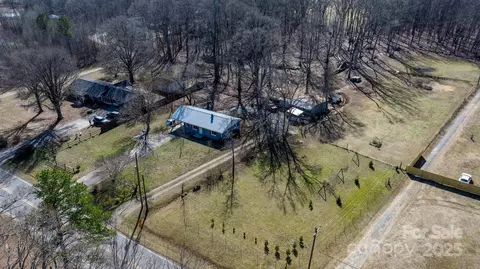 3021 Tryon Courthouse Rd, Bessemer City, NC 28016