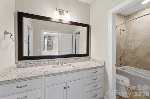 Bath - 6065 Chimney Bluff Rd, Lancaster, SC 29720 photo 5 of 5