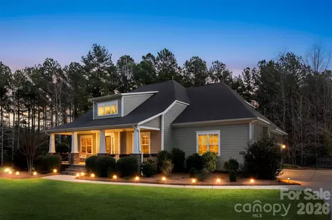 6065 Chimney Bluff Rd, Lancaster, SC 29720