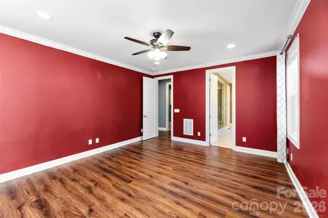 Bedroom - 6065 Chimney Bluff Rd, Lancaster, SC 29720 photo 1 of 6