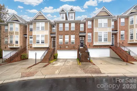 3321 Luke Crossing Dr, Charlotte, NC 28226