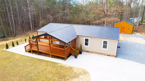 1380 Jacobs Ln, Morganton, NC 28655