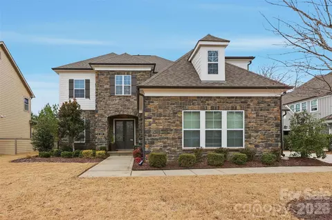 1297 Edbrooke Ln, Fort Mill, SC 29715