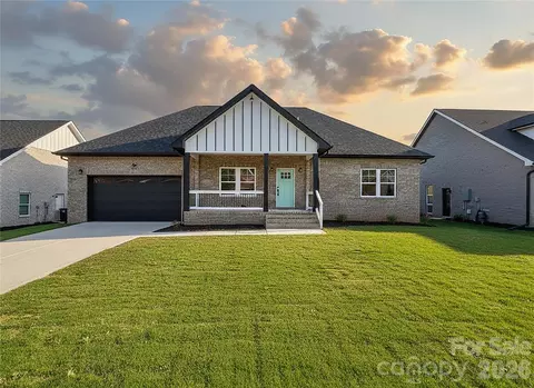103 Wadesborough Pl, Wadesboro, NC 28170