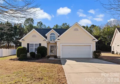 12420 Bravington Rd, Huntersville, NC 28078
