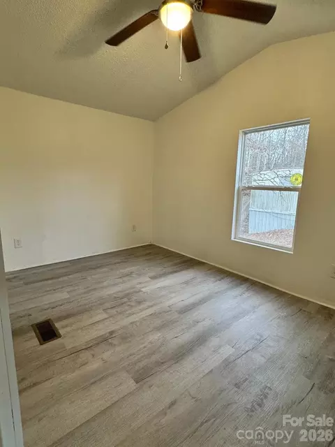 Bedroom - 111 Cloverleaf Dr, Clover, SC 29710 photo 2 of 2