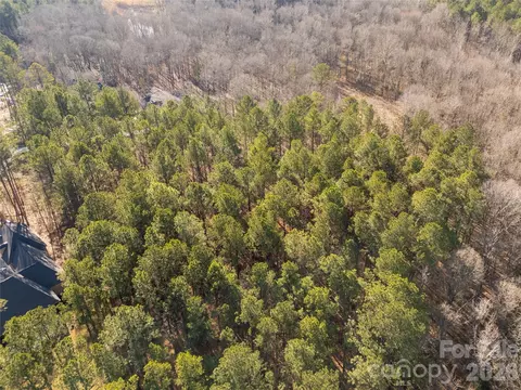 8656 Rainier Ct, Lancaster, SC 29720 photo 23