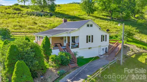 922 Prathers Creek Church Rd, Laurel Springs, NC 28644