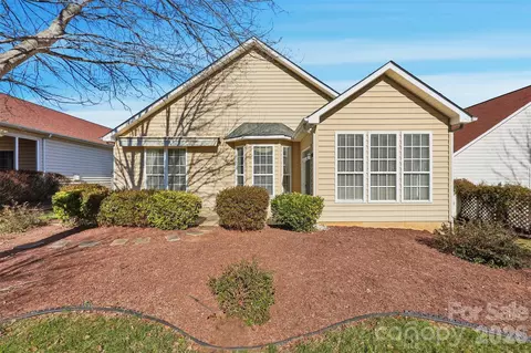 2320 Jade Ln, Fort Mill, SC 29708 photo 4
