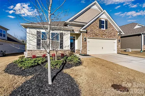 422 Secretariat Dr, Iron Station, NC 28080