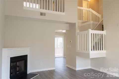 6803 Juniper Tree St, Charlotte, NC 28215