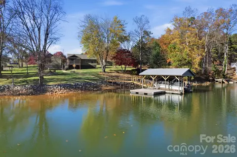 3788 Swanson Rd, Sherrills Ford, NC 28673