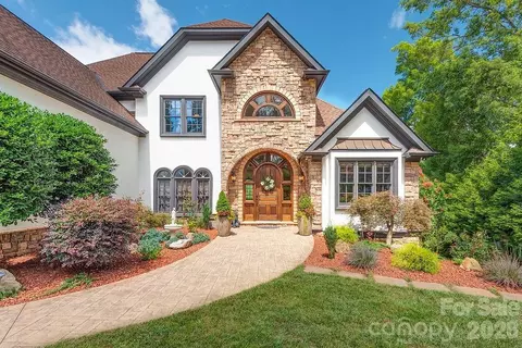76 Bradford Vistas Dr, Fletcher, NC 28732