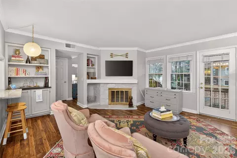 3805 Colony Crossing Dr, Charlotte, NC 28226