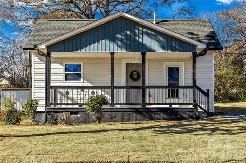 105 Grant St, Gastonia, NC 28052