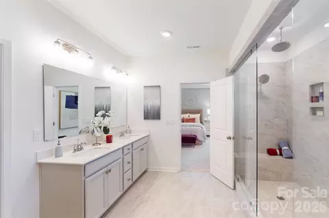 Bath - 492 Creevy Nw Dr NW, Concord, NC 28027 photo 3 of 3