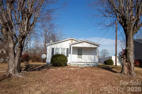 231 Cedar Valley Rd, Hudson, NC 28638