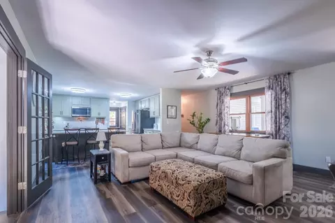 Living - 240 Eldon Ln, Salisbury, NC 28144 photo 2 of 4