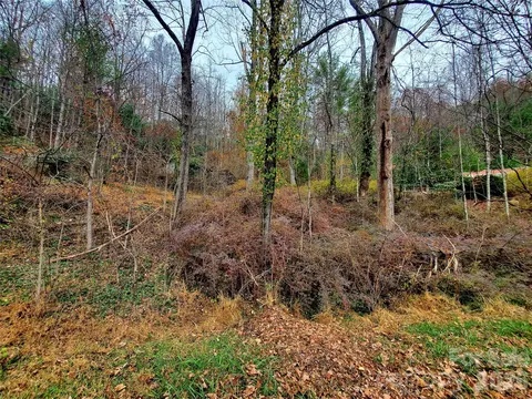 2701 Gouges Creek Rd, Spruce Pine, NC 28777 photo 16